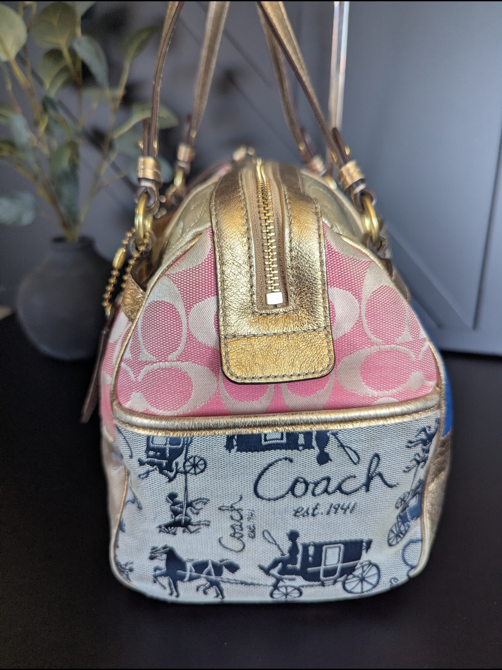 Coach Multicolor Patchwork Shoulder Bag with Gold Accents - Picture 4 of 15